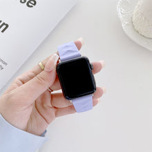 Modern Style Silicone Watch Band For Apple Watch Ultra 49mm / Series 8&7 45mm / SE 2&6&SE&5&4 44mm / 3&2&1 42mm, Style:Silver Buckle(Purple)