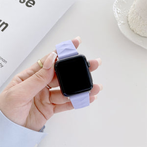 Modern Style Silicone Watch Band For Apple Watch Ultra 49mm / Series 8&7 45mm / SE 2&6&SE&5&4 44mm / 3&2&1 42mm, Style:Silver Buckle(Purple)