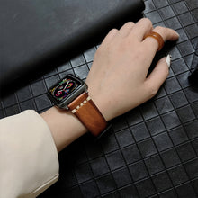 Genuine Leather Watch Band For Apple Watch Series 8&7 41mm / SE 2&6&SE&5&4 40mm / 3&2&1 38mm(Black)