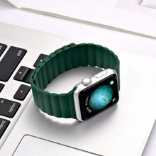 Magnetic Loop Watch Band For Apple Watch Series 7 41mm / 6 & SE & 5 & 4 40mm / 3 & 2 & 1 38mm(Green)